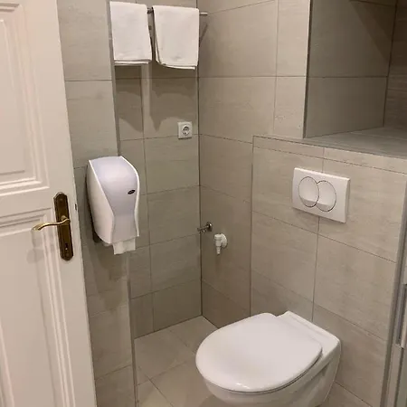 W19 *